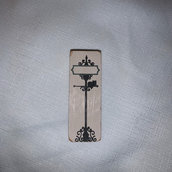 Cat’s Meow Village Bundle - Picture 4 of 12